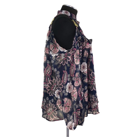 Libby Edelman - Sheer Tie Neck Floral Cold Shoulder Top - Picture 5 of 11
